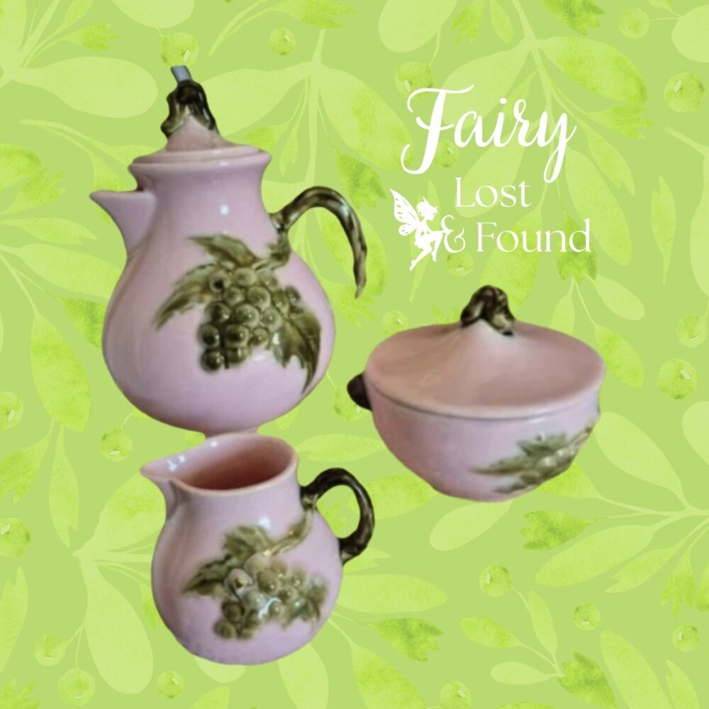 HULL POTTERY Tuscany Tokay 50s Vintage Pink & Green Vines Tea Set